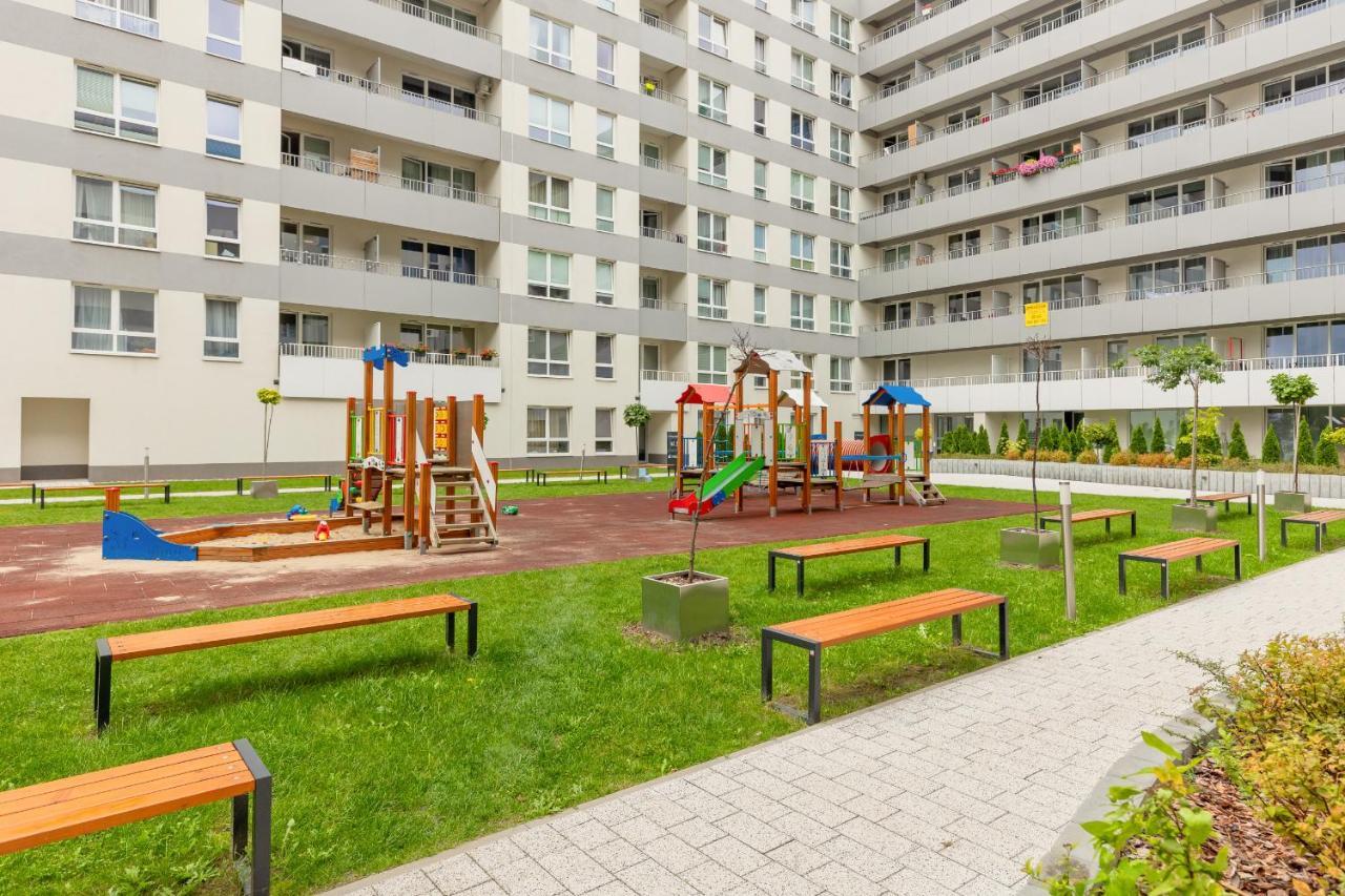 Apartment With Ac Warsaw Mokotow Business Centre By Noclegi Renters Kültér fotó