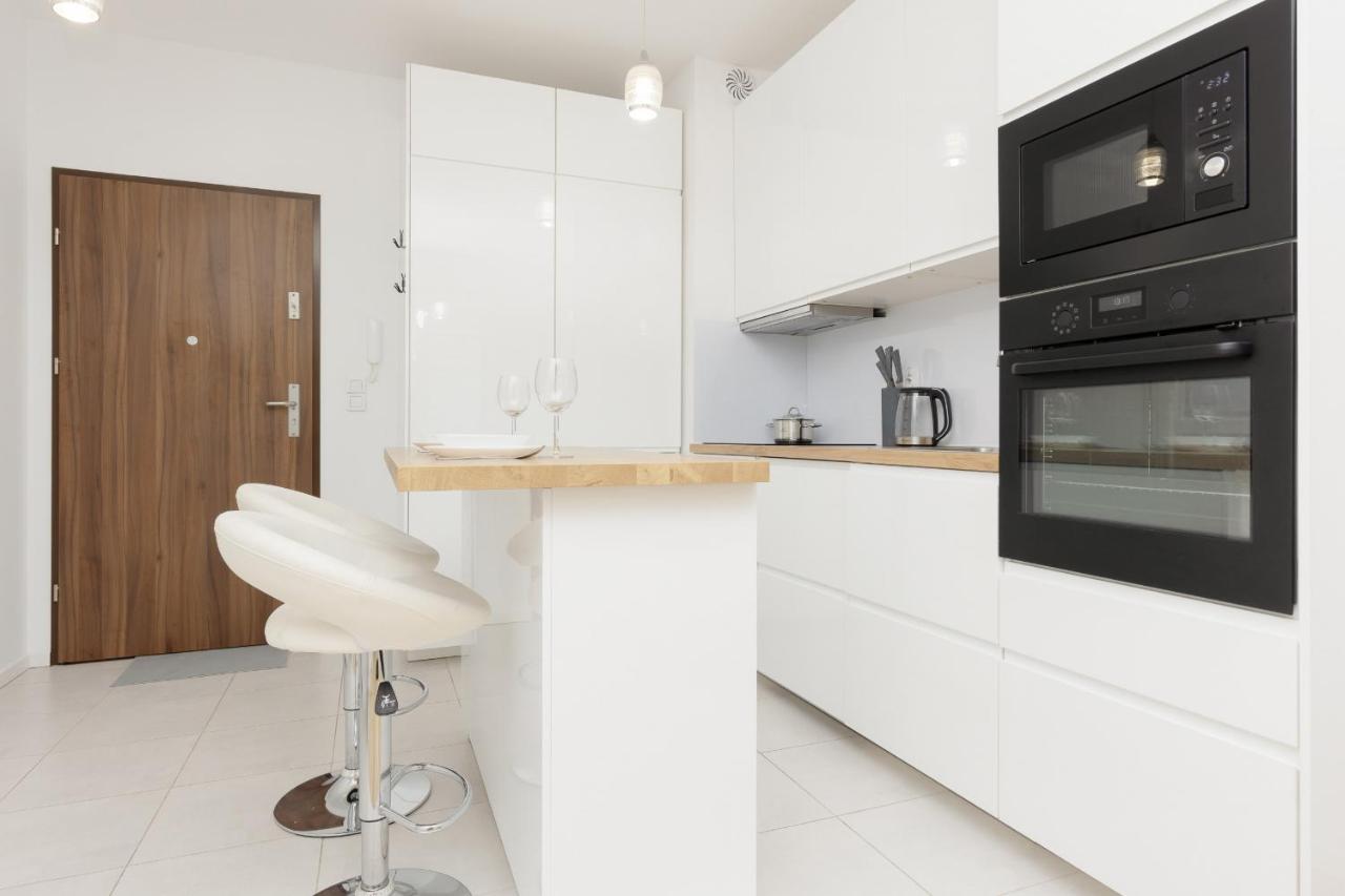Apartment With Ac Warsaw Mokotow Business Centre By Noclegi Renters Kültér fotó